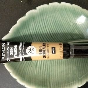 5 in 1 Concealer